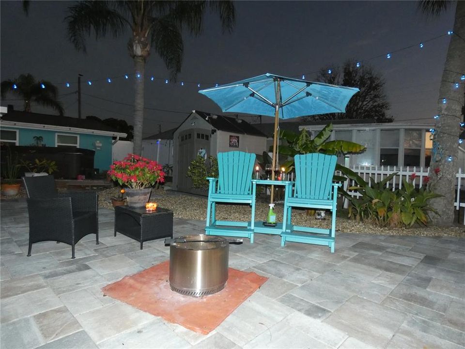 For Sale: $325,000 (2 beds, 1 baths, 768 Square Feet)