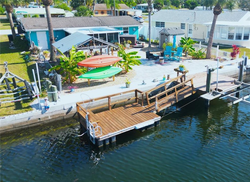 For Sale: $325,000 (2 beds, 1 baths, 768 Square Feet)