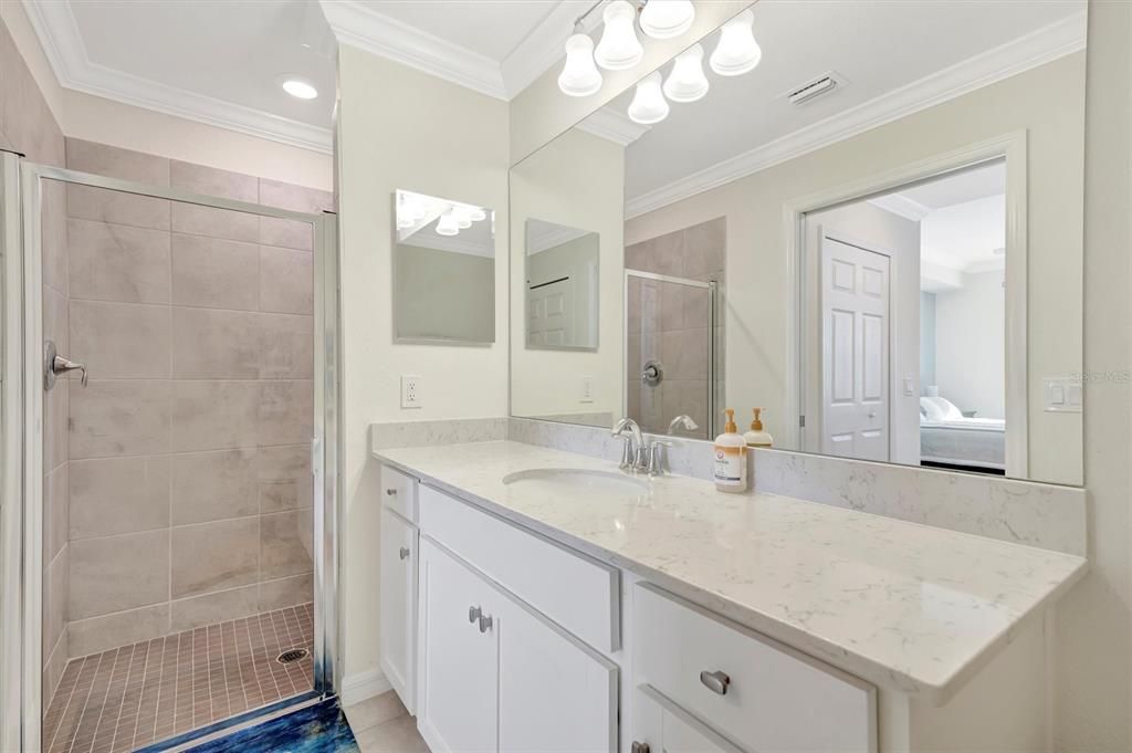 Active With Contract: $265,000 (2 beds, 2 baths, 1121 Square Feet)