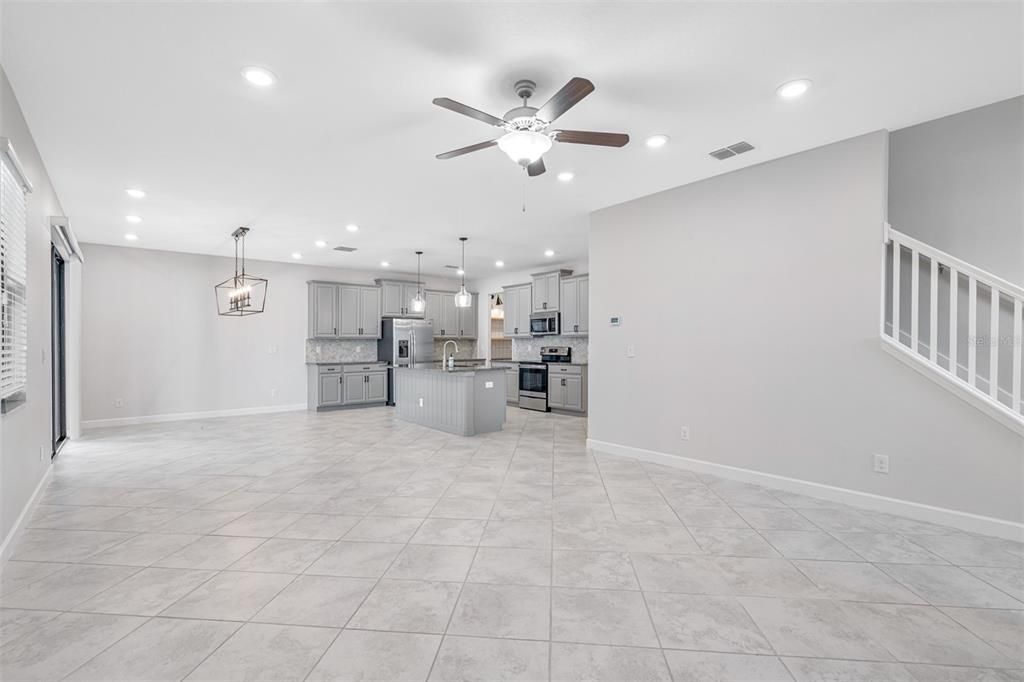 For Rent: $3,500 (4 beds, 2 baths, 3034 Square Feet)