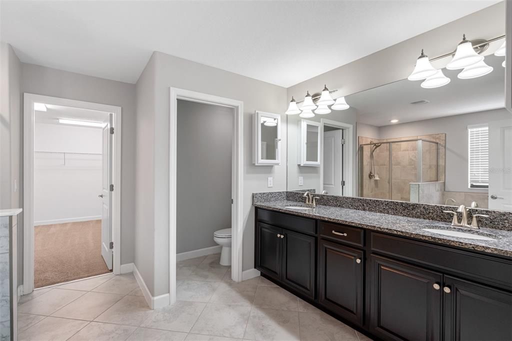 For Rent: $3,500 (4 beds, 2 baths, 3034 Square Feet)