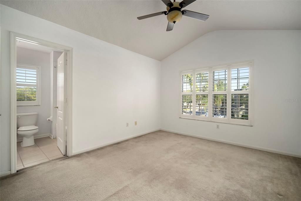 待售: $259,900 (3 贝兹, 2 浴室, 1684 平方英尺)