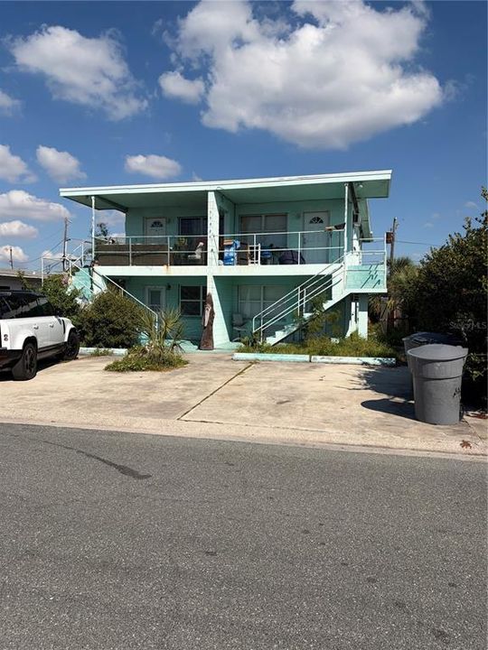 出租: $1,450 (1 贝兹, 1 浴室, 575 平方英尺)