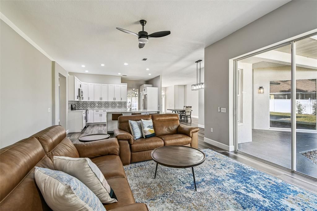 待售: $510,000 (4 贝兹, 3 浴室, 2507 平方英尺)