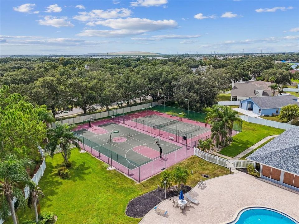 待售: $510,000 (4 贝兹, 3 浴室, 2507 平方英尺)