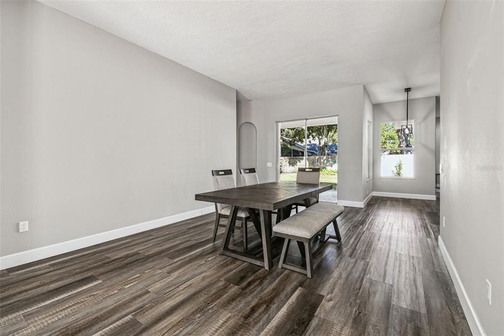 待售: $510,000 (4 贝兹, 3 浴室, 2507 平方英尺)