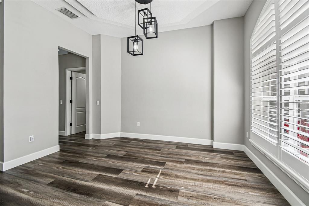 待售: $510,000 (4 贝兹, 3 浴室, 2507 平方英尺)