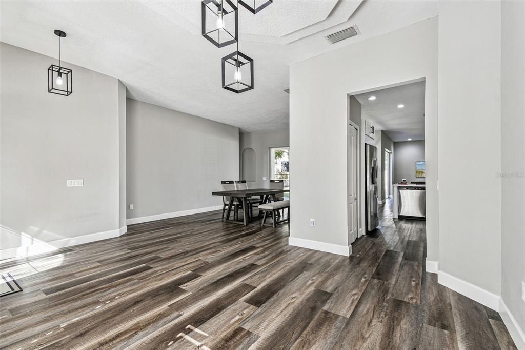 待售: $510,000 (4 贝兹, 3 浴室, 2507 平方英尺)