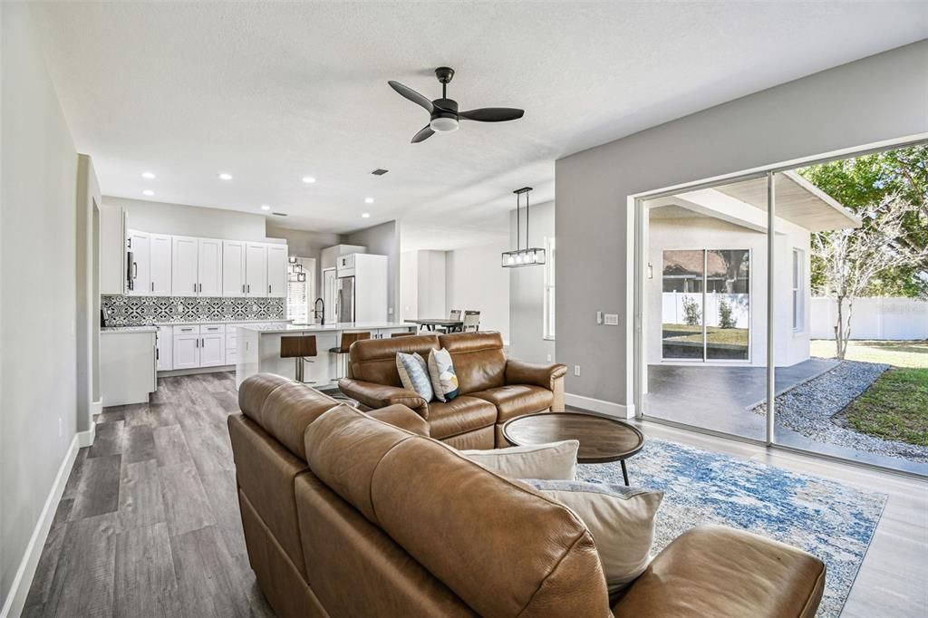 待售: $510,000 (4 贝兹, 3 浴室, 2507 平方英尺)