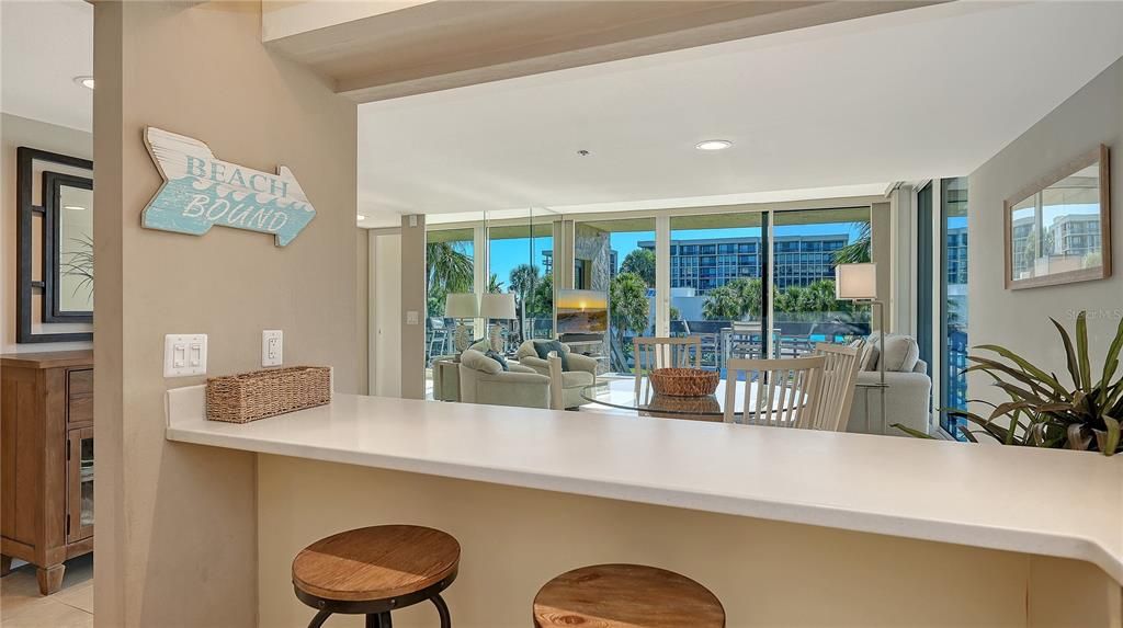 待售: $899,000 (2 贝兹, 2 浴室, 1172 平方英尺)