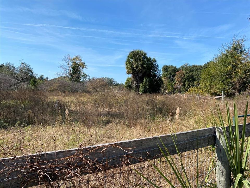 待售: $89,000 (4.10 acres)