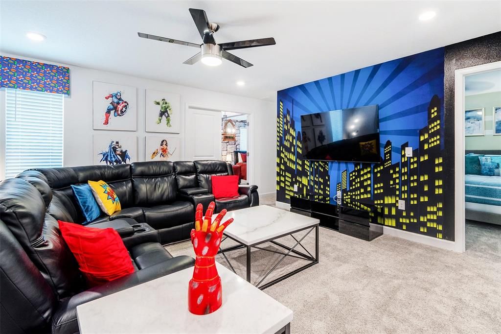 For Sale: $918,000 (8 beds, 5 baths, 4289 Square Feet)