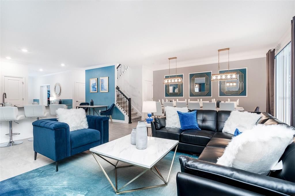 For Sale: $918,000 (8 beds, 5 baths, 4289 Square Feet)