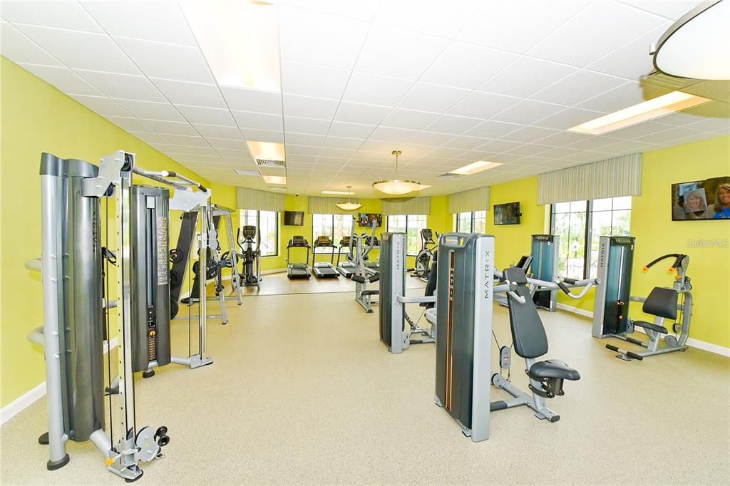 For Sale: $918,000 (8 beds, 5 baths, 4289 Square Feet)