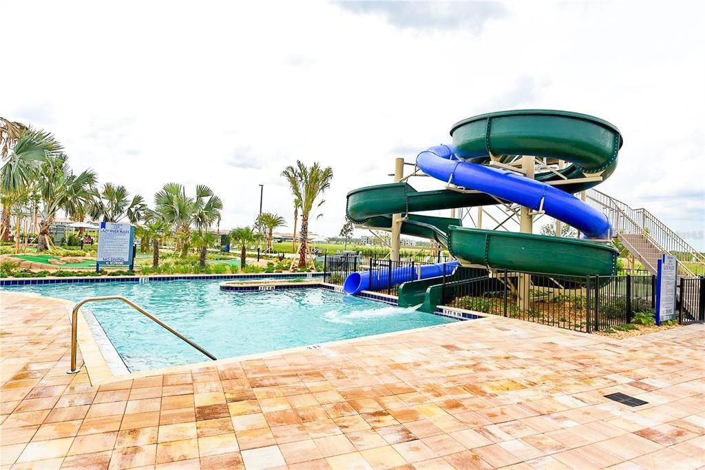 For Sale: $918,000 (8 beds, 5 baths, 4289 Square Feet)