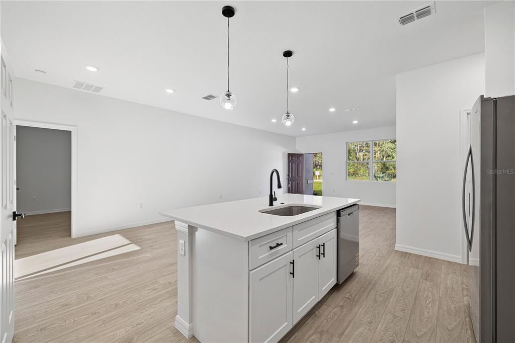 For Sale: $272,990 (4 beds, 2 baths, 1708 Square Feet)