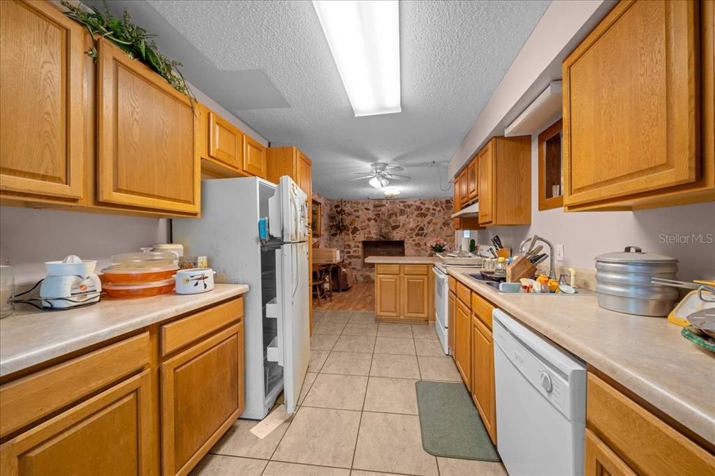 En Venta: $597,000 (3 camas, 1 baños, 1592 Pies cuadrados)