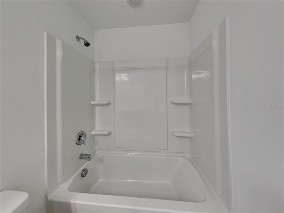 В аренду: $1,750 (3 спален, 2 ванн, 1373 Квадратных фут)