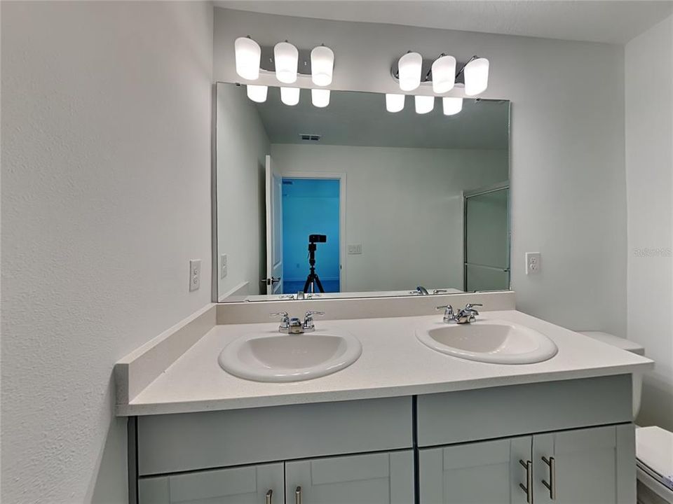 В аренду: $1,750 (3 спален, 2 ванн, 1373 Квадратных фут)