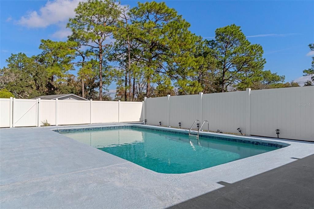 For Sale: $540,000 (3 beds, 2 baths, 2294 Square Feet)