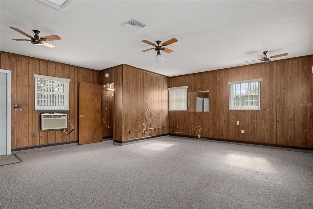 For Sale: $540,000 (3 beds, 2 baths, 2294 Square Feet)