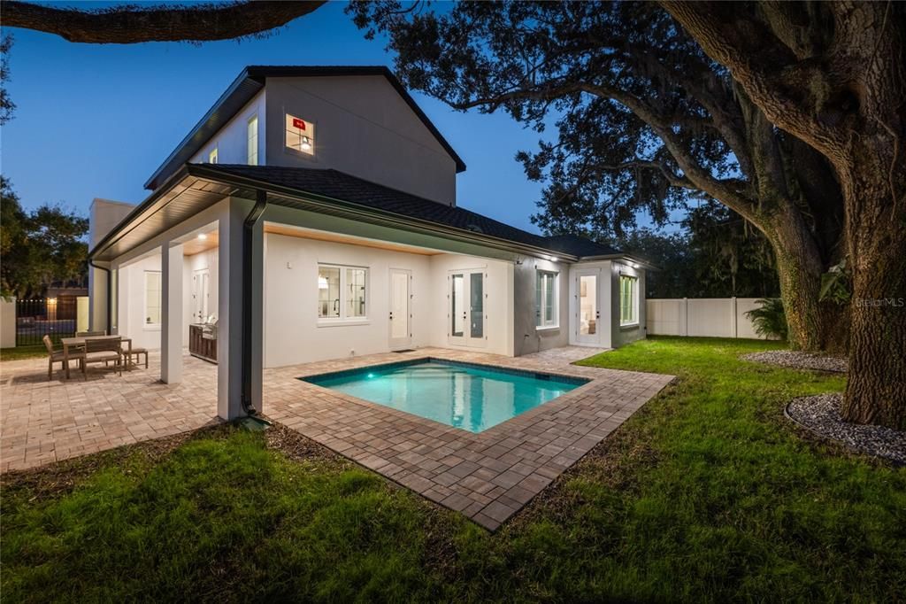 Active With Contract: $1,595,000 (4 beds, 4 baths, 2743 Square Feet)