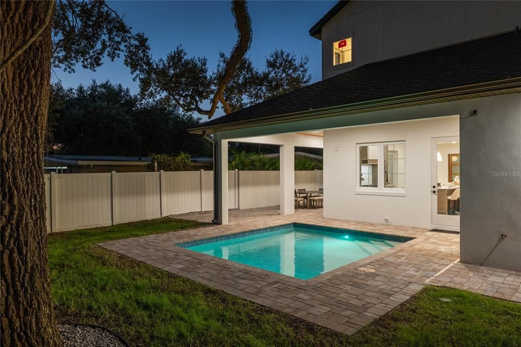 Active With Contract: $1,595,000 (4 beds, 4 baths, 2743 Square Feet)