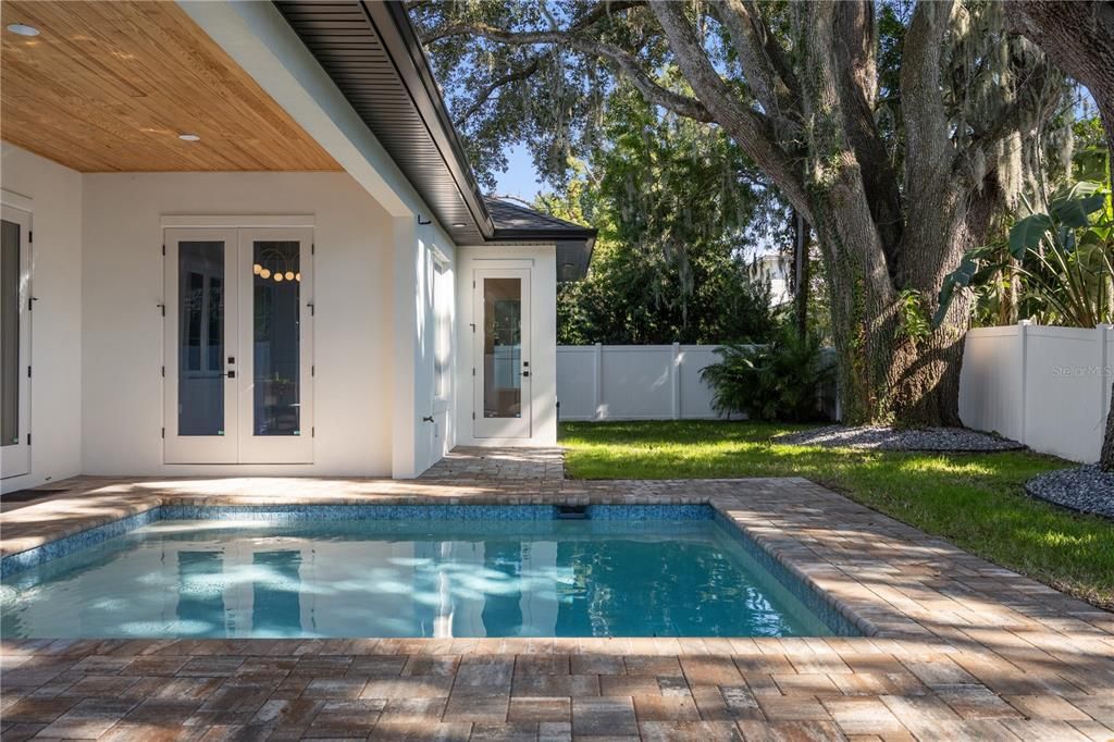 Active With Contract: $1,595,000 (4 beds, 4 baths, 2743 Square Feet)