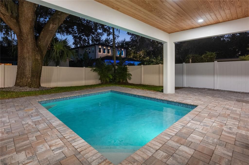 Active With Contract: $1,595,000 (4 beds, 4 baths, 2743 Square Feet)