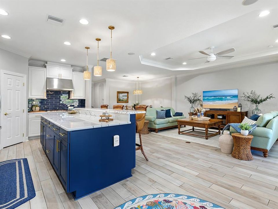 For Sale: $950,000 (3 beds, 3 baths, 2335 Square Feet)