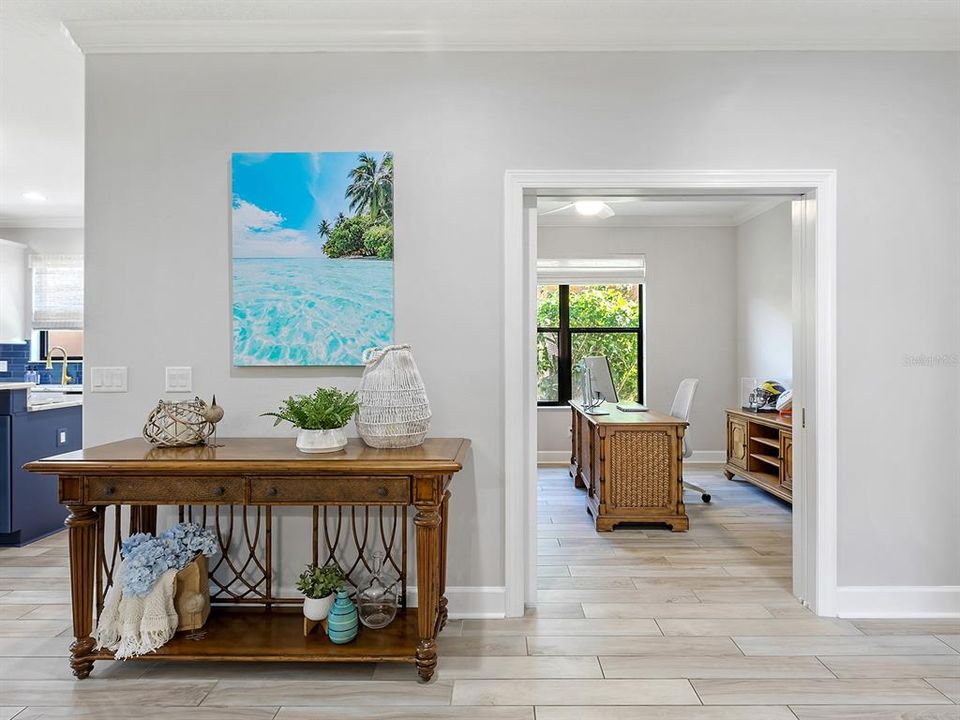 For Sale: $950,000 (3 beds, 3 baths, 2335 Square Feet)