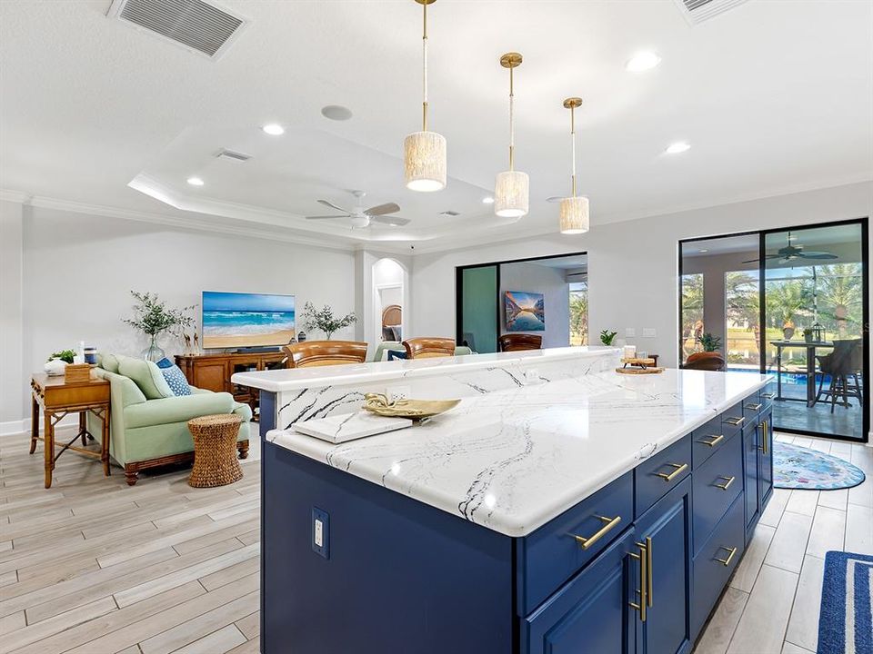 For Sale: $950,000 (3 beds, 3 baths, 2335 Square Feet)