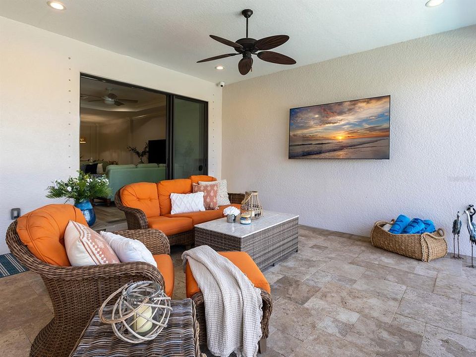 For Sale: $950,000 (3 beds, 3 baths, 2335 Square Feet)