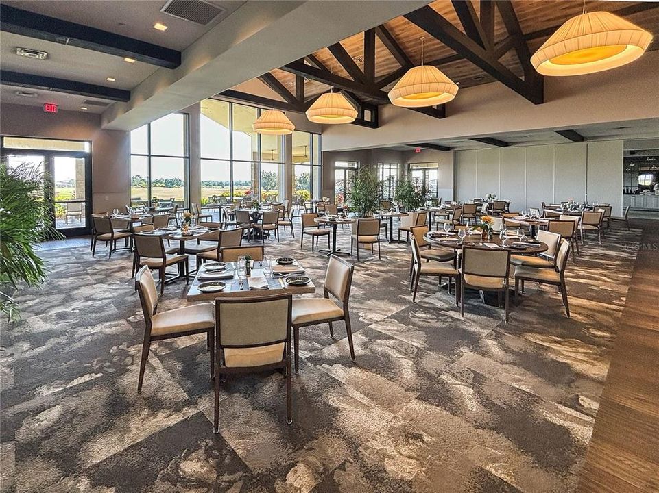 For Sale: $950,000 (3 beds, 3 baths, 2335 Square Feet)