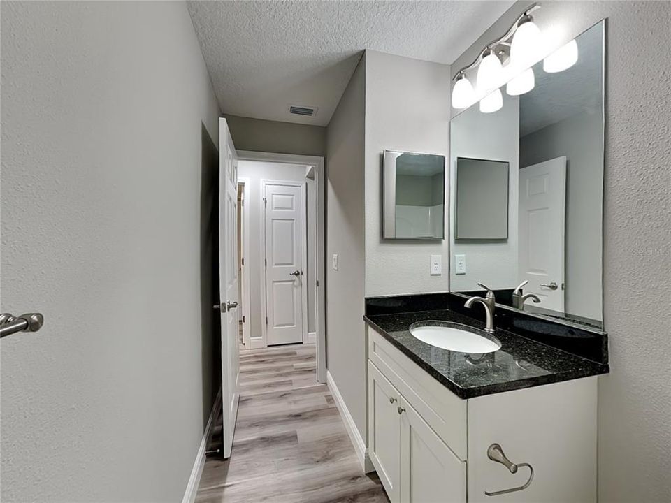 For Rent: $1,650 (3 beds, 2 baths, 1438 Square Feet)