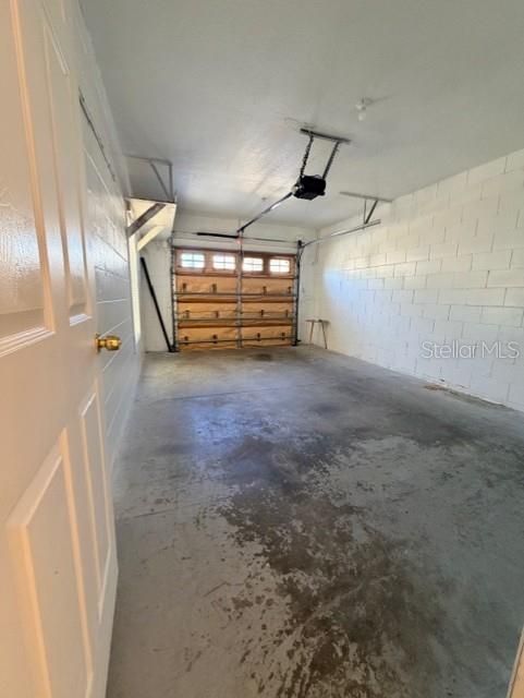 For Rent: $1,850 (3 beds, 2 baths, 1807 Square Feet)