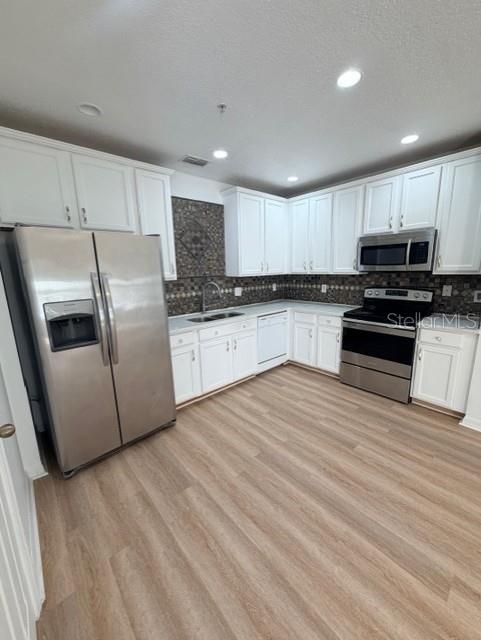 For Rent: $1,850 (3 beds, 2 baths, 1807 Square Feet)