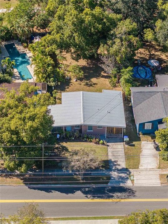 待售: $199,000 (2 贝兹, 1 浴室, 795 平方英尺)