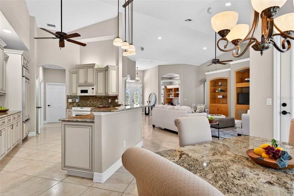 待售: $750,000 (4 贝兹, 2 浴室, 2665 平方英尺)