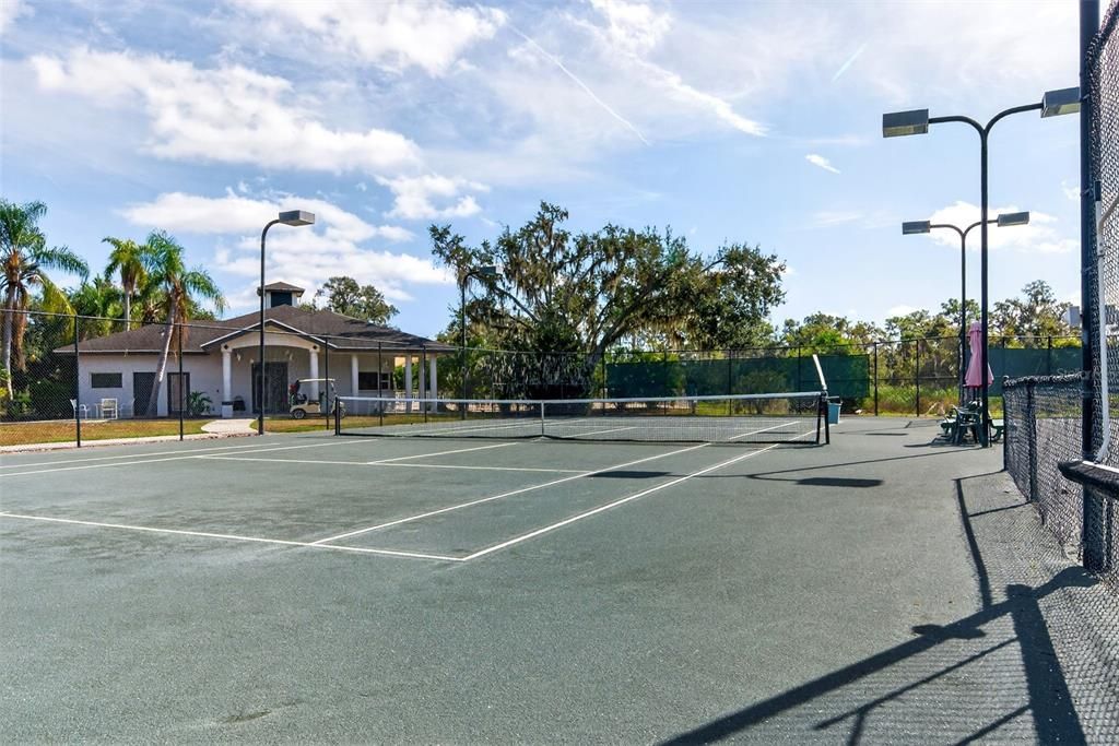 待售: $750,000 (4 贝兹, 2 浴室, 2665 平方英尺)