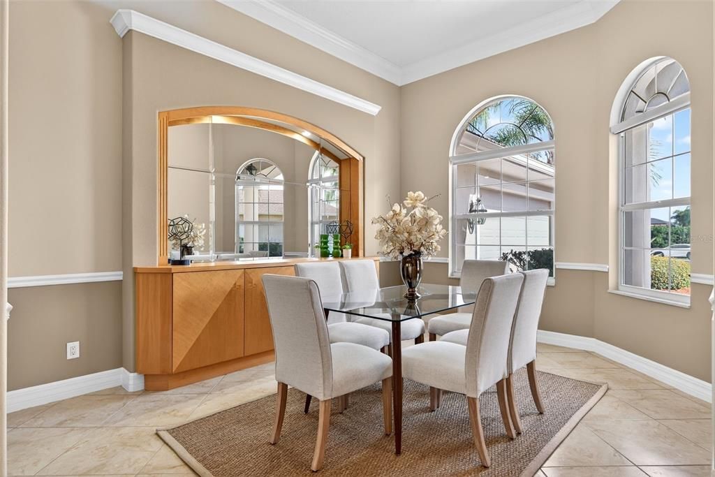 待售: $750,000 (4 贝兹, 2 浴室, 2665 平方英尺)