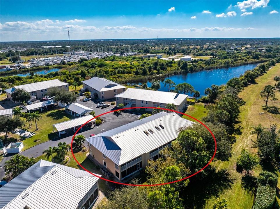 待售: $180,000 (2 贝兹, 2 浴室, 1230 平方英尺)