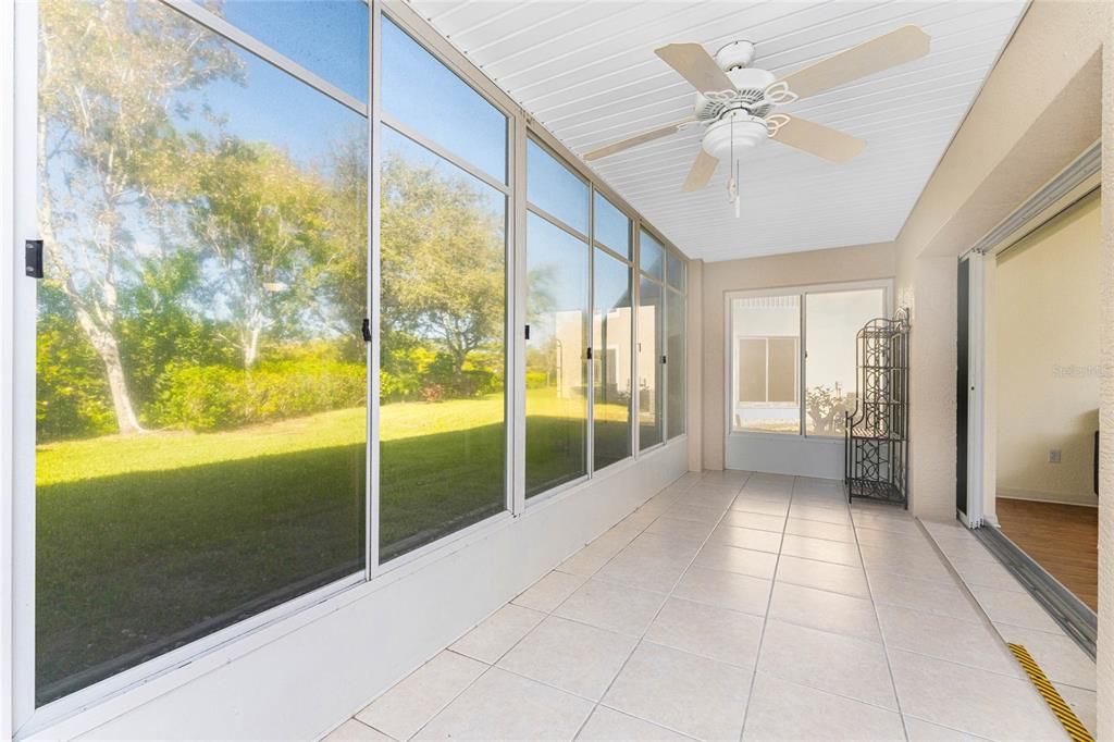 待售: $180,000 (2 贝兹, 2 浴室, 1230 平方英尺)