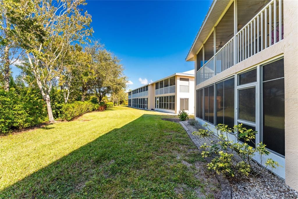 待售: $180,000 (2 贝兹, 2 浴室, 1230 平方英尺)