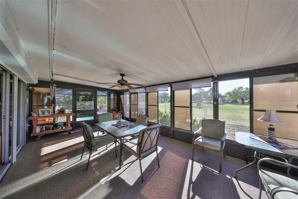 En Venta: $369,000 (4 camas, 3 baños, 1684 Pies cuadrados)