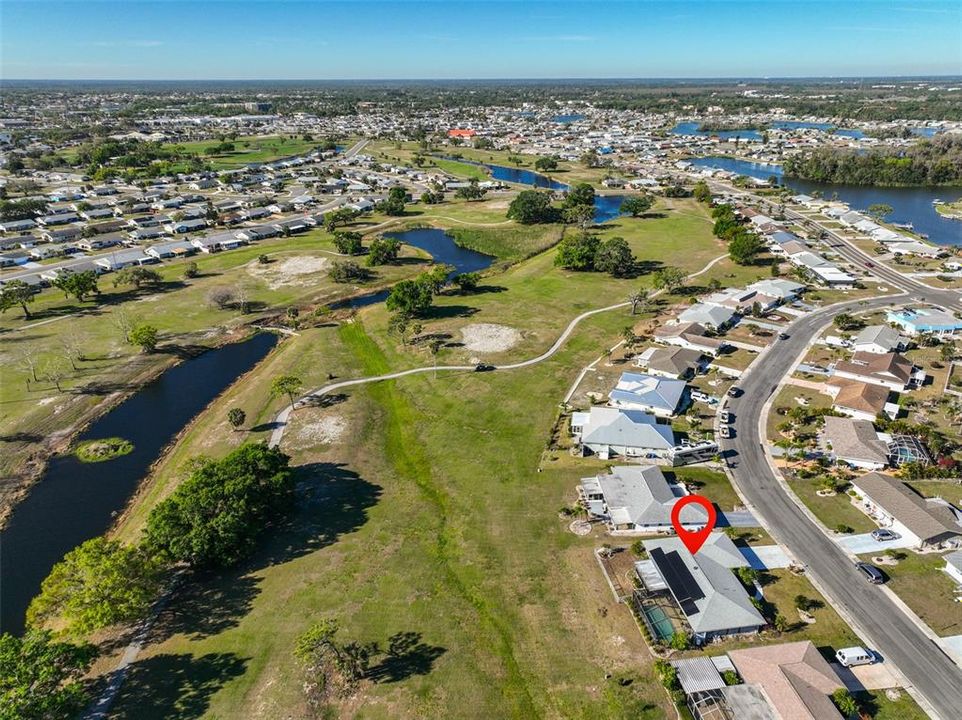 En Venta: $369,000 (4 camas, 3 baños, 1684 Pies cuadrados)