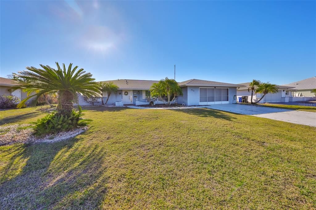 En Venta: $369,000 (4 camas, 3 baños, 1684 Pies cuadrados)