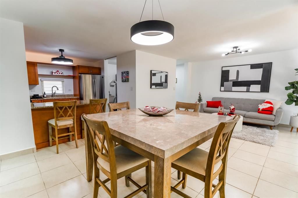 For Sale: $245,000 (3 beds, 2 baths, 1794 Square Feet)