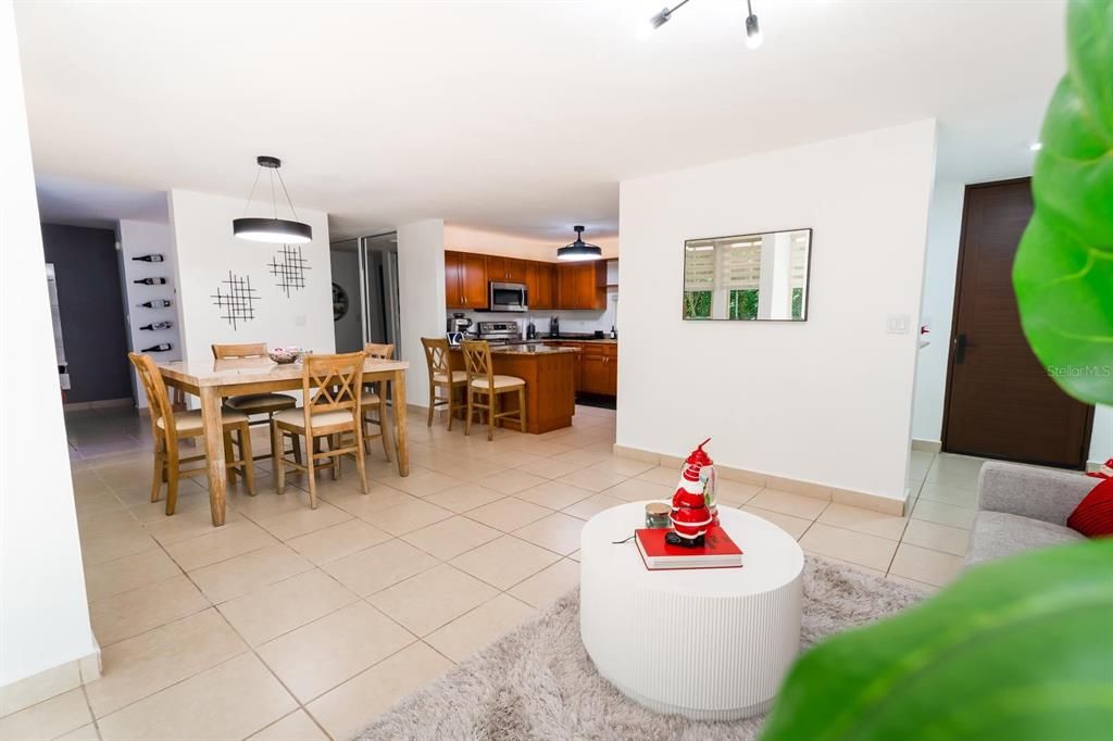 For Sale: $245,000 (3 beds, 2 baths, 1794 Square Feet)