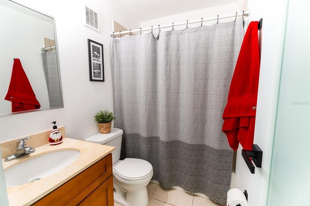 For Sale: $245,000 (3 beds, 2 baths, 1794 Square Feet)